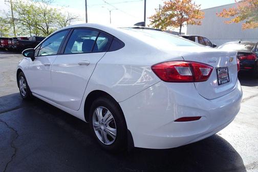 2018 Chevrolet Cruze LS