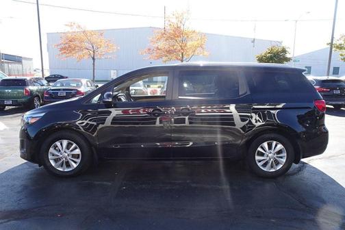 2016 Kia Sedona LX