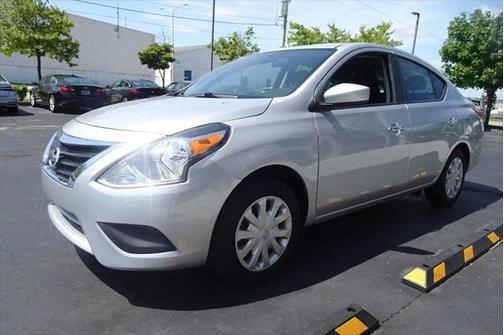 2019 Nissan Versa 1.6 SV