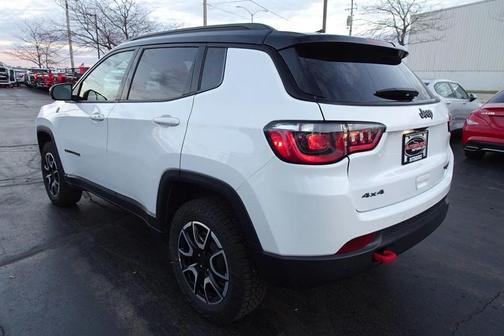 2024 Jeep Compass Trailhawk