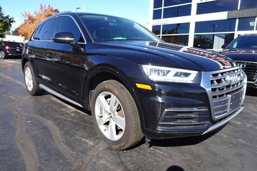 2018 Audi Q5 QUATTRO