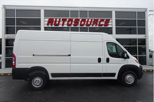 2025 RAM ProMaster 2500 Tradesman