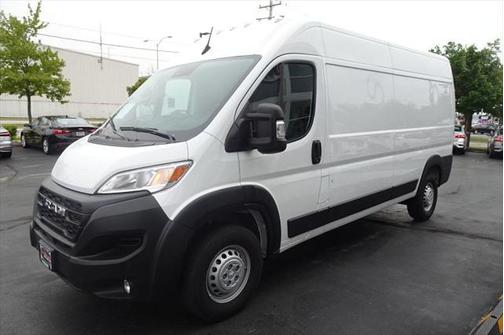 2025 RAM ProMaster 2500 Tradesman
