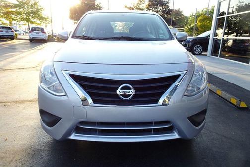 2018 Nissan Versa 1.6 SV