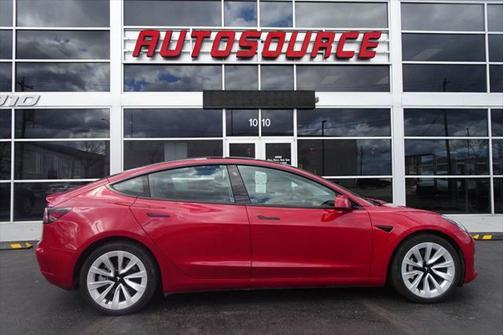 2023 Tesla Model 3 Standard Range