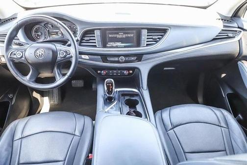 Photo 5 of 32 of 2019 Buick Enclave Essence