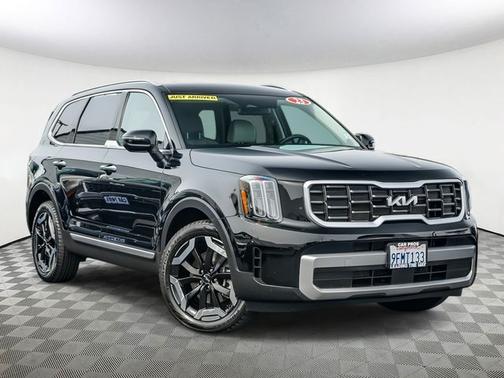 2023 Kia Telluride S
