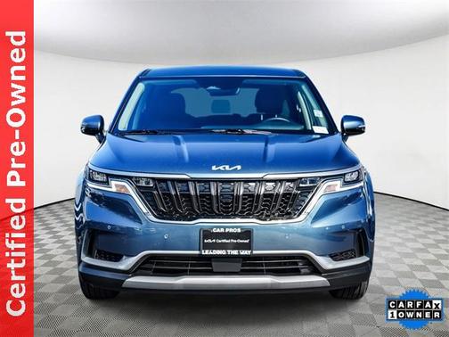 2024 Kia Carnival EX