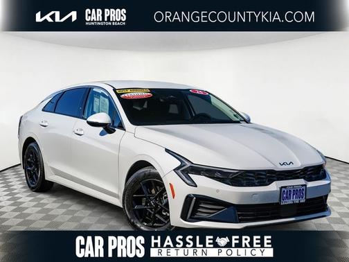 Snow White Pearl 2025 Kia K5 LXS