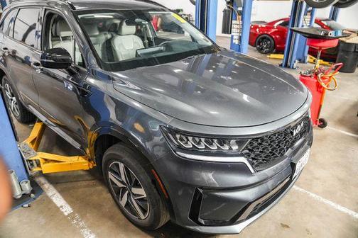2022 Kia Sorento S