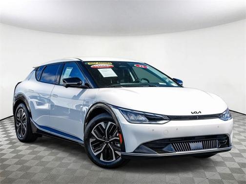 2022 Kia EV6 Wind
