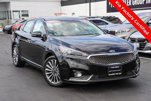 Photo 1 of 30 of 2019 Kia Cadenza Premium