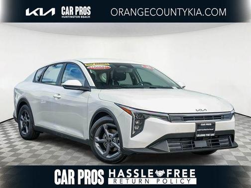 2025 Kia K4 LXS