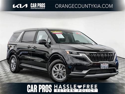 2023 Kia Carnival LX