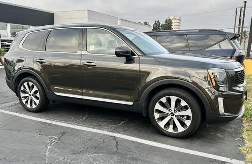 2022 Kia Telluride S