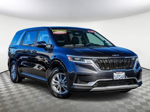 2023 Kia Carnival LX