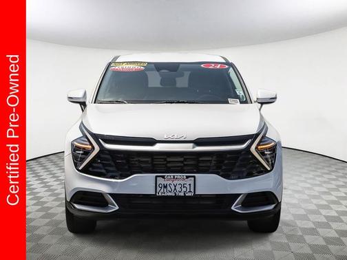 White Pearl 2024 Kia Sportage EX