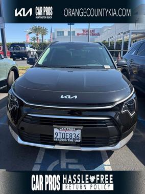 Aurora Black Pearl 2025 Kia Niro EX