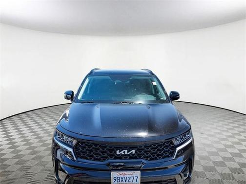 2022 Kia Sorento S