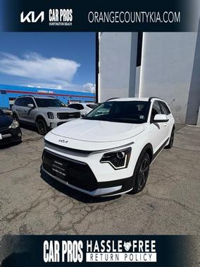 Snow White Pearl 2023 Kia Niro Plug-In Hybrid EX