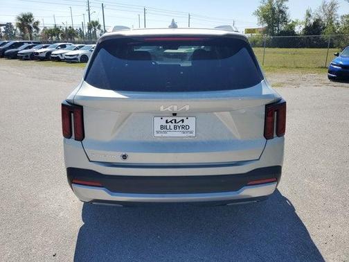 Ivory Silver 2026 Kia Sorento EX
