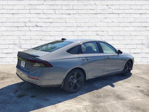 2023 Honda Accord Hybrid Sport-L
