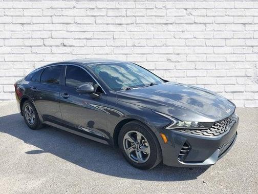 2022 Kia K5 LXS