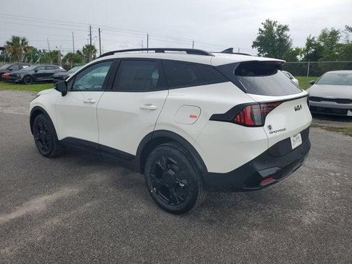 Snow White Pearl 2026 Kia Sportage Hybrid X-Line