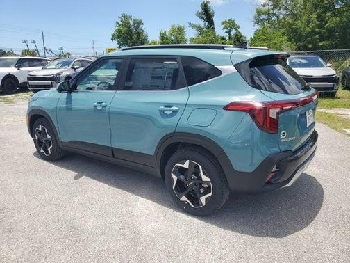 Blue 2026 Kia Seltos EX