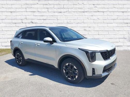 Ivory Silver 2026 Kia Sorento S