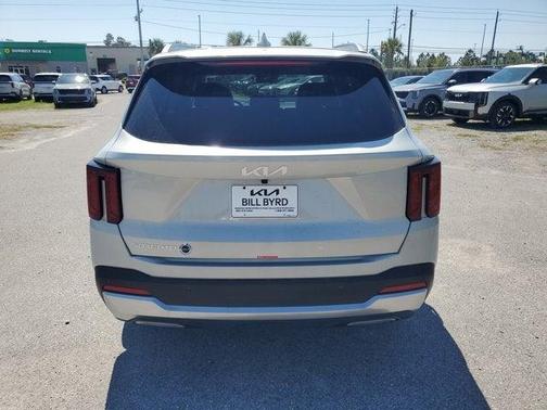 Ivory Silver 2026 Kia Sorento S