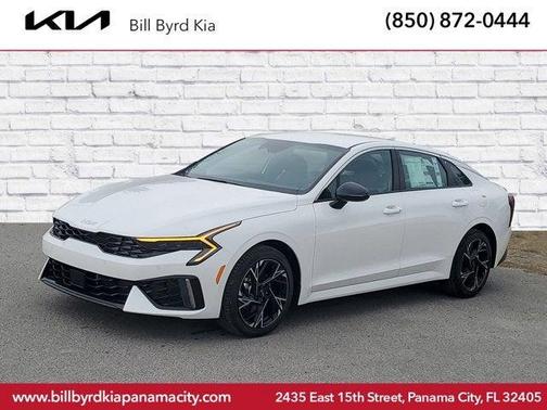 Snow White Pearl 2026 Kia K5 GT-Line