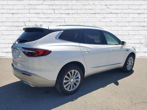 White Frost Tri-Coat 2020 Buick Enclave Premium