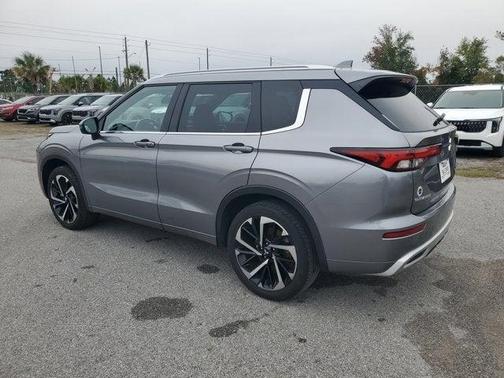 2022 Mitsubishi Outlander SEL