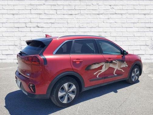 2022 Kia Niro LX