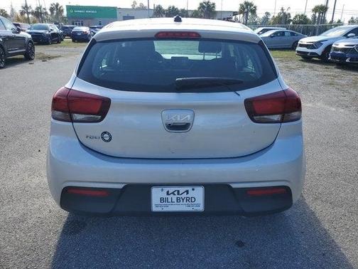 2022 Kia Rio S