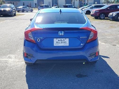 2018 Honda Civic Touring