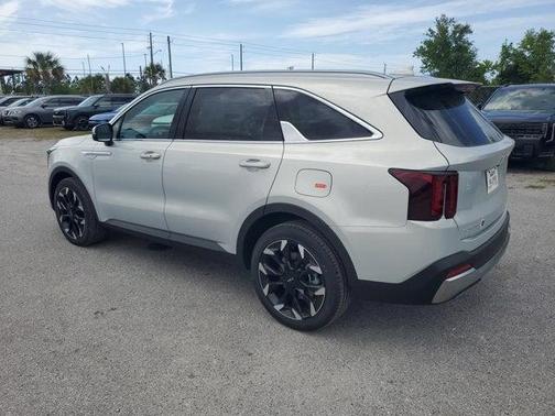 Ivory Silver 2026 Kia Sorento EX