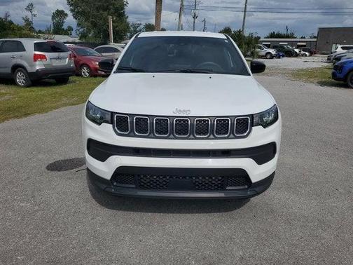2023 Jeep Compass Sport
