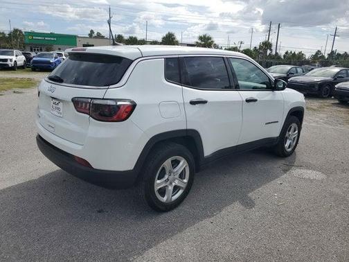 2023 Jeep Compass Sport