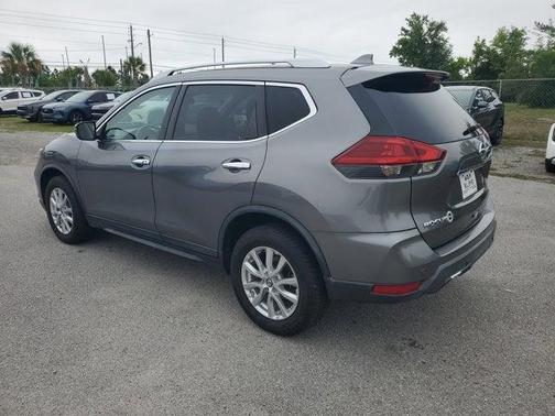 Gun Metallic 2019 Nissan Rogue SV