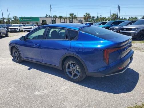 Deep Sea Blue 2025 Kia K4
