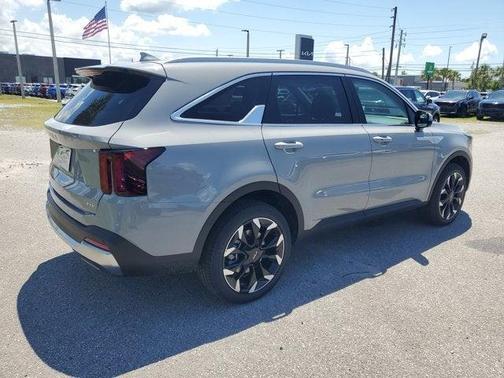 2025 Kia Sorento EX