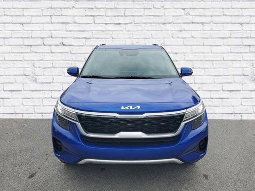 2023 Kia Seltos EX