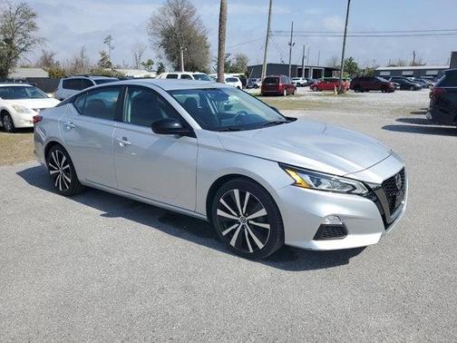 2020 Nissan Altima 2.5 SR