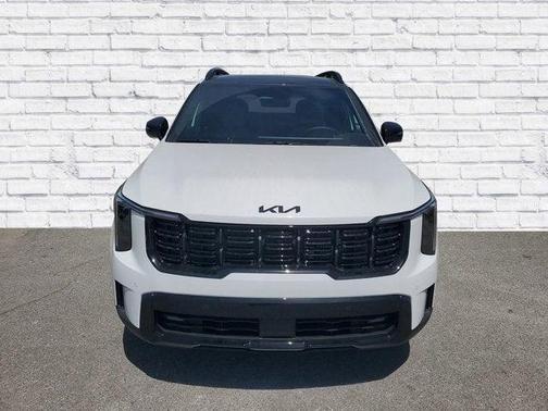 Glacial White Pearl 2026 Kia Sorento X-Line SX Prestige