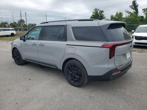 Ceramic Silver 2026 Kia Carnival SX Prestige