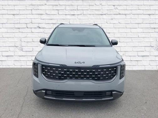 Ceramic Silver 2026 Kia Carnival SX Prestige