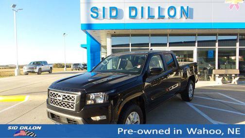 2022 Nissan Frontier SV