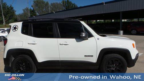 2017 Jeep Renegade Trailhawk